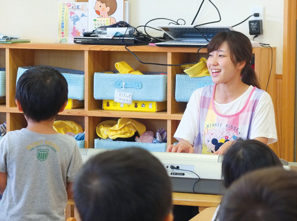 0歳からの一貫した教育 が主体性を育む 先生の成長と子どもの成長 幼稚園 保育園の先生が読むパステルit新聞